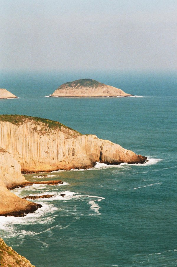 Quelle technique de traitement des eaux usées est la plus appropriée pour les petites îles ?